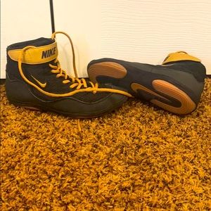 Nike wrestling shoes